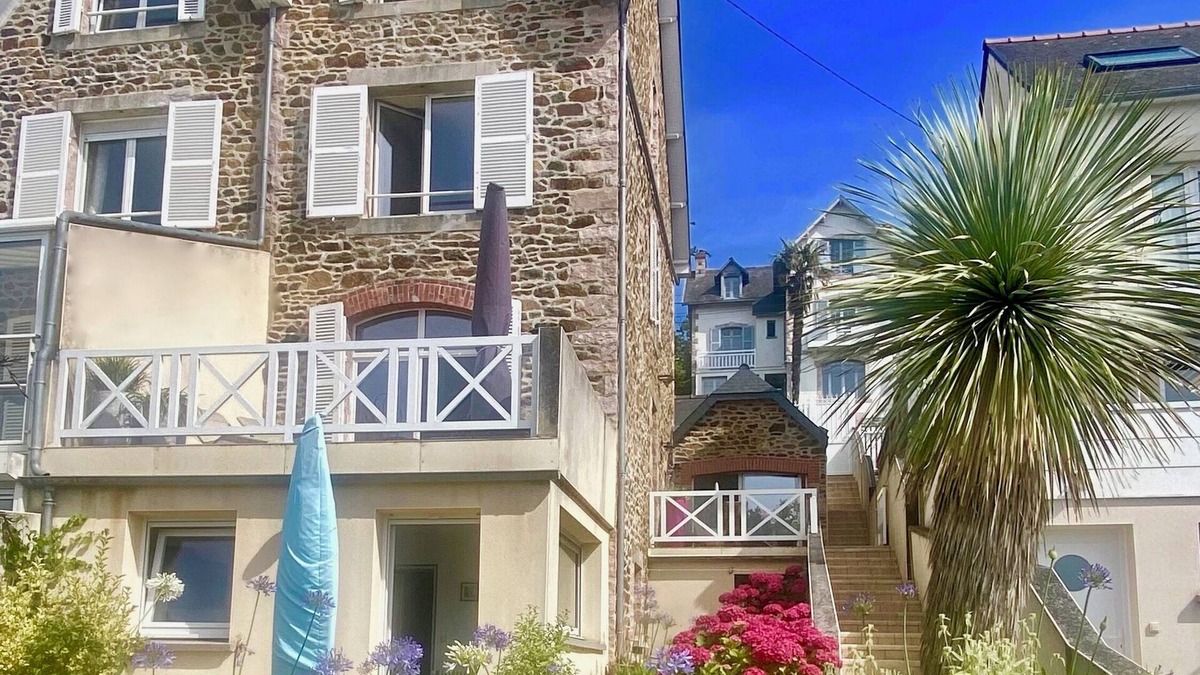 Pleneuf-Val-Andre House | CHARM AND BEAUTIFUL STONES. VACATION HOME CLOSE TO BEACH AND ALL AMENITIES