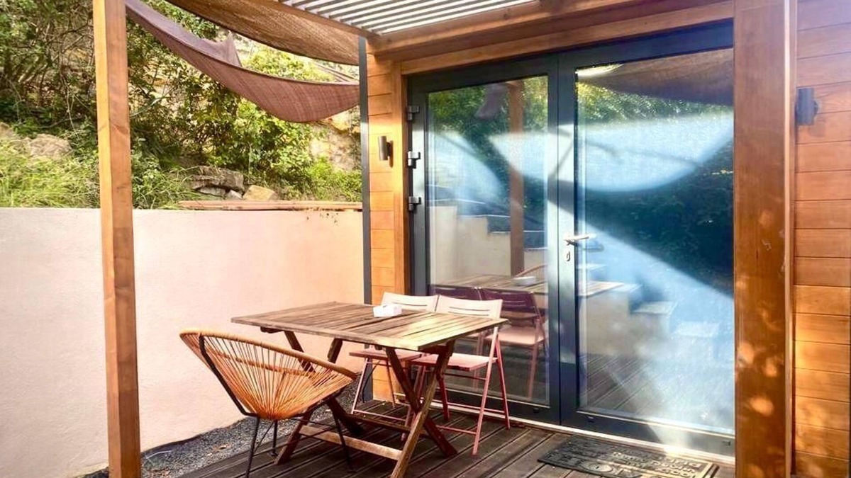 Clermont-l'Herault Apartment | Charm and tranquility - lodge.