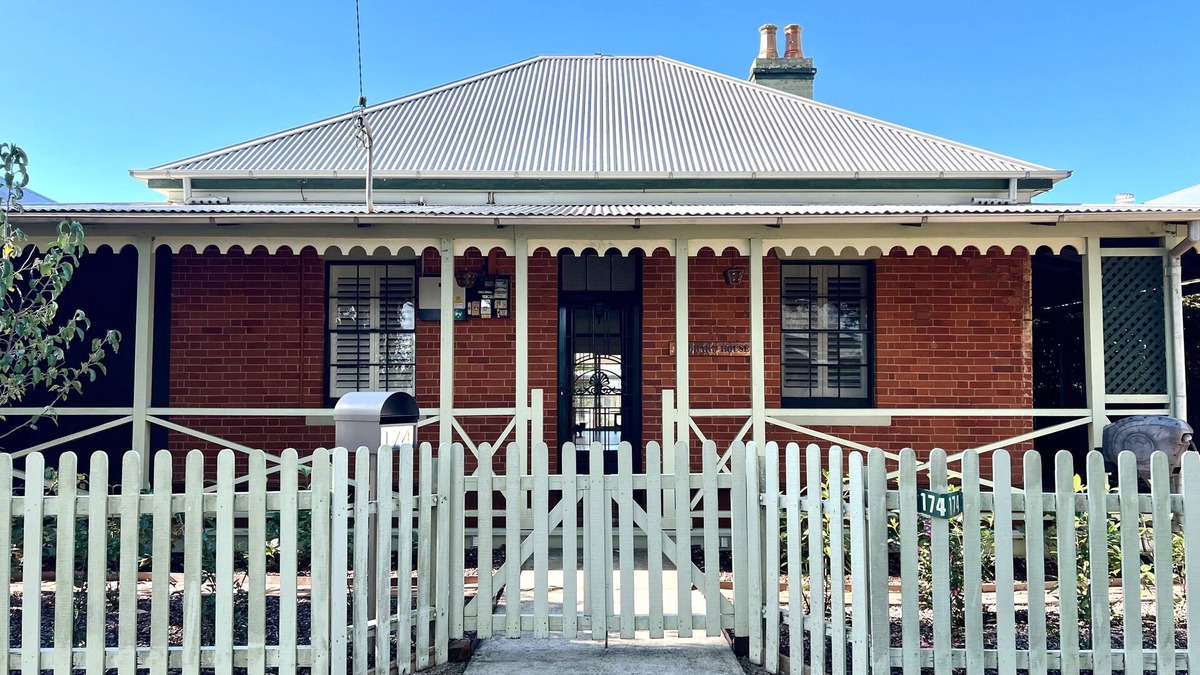 Grafton House | Charm & Heritage Near Grafton’s CBD!