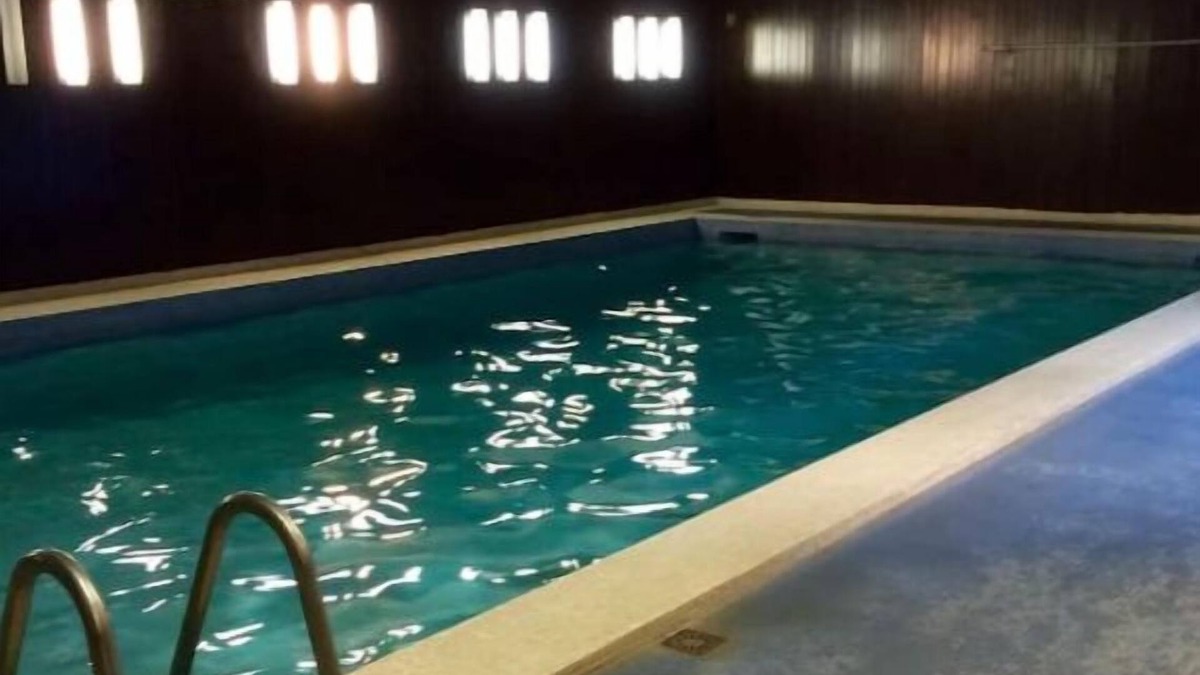 Parchamp–Albert Kahn Apartment | Charmant Appartement Moderne, Balcon et Piscine