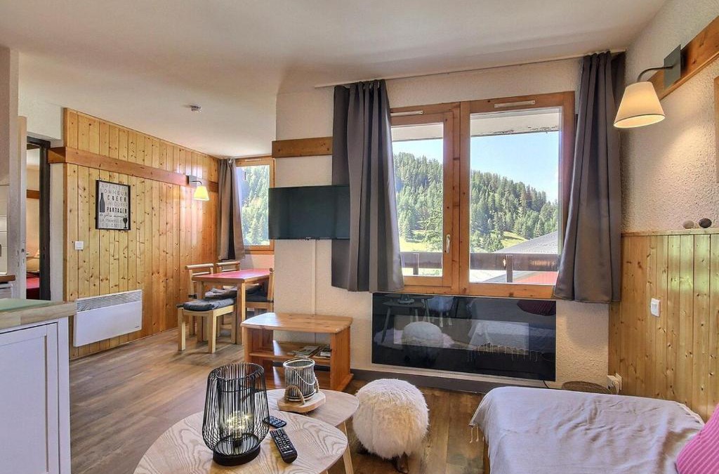 Plagne 1800 Apartment | Charmant appartement 2 pièces proche commerces avec piscine - FR-1-455-219