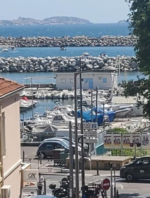 16th Arrondissement Apartment | Charmant Appart 2ch/4pers Village Estaque plage