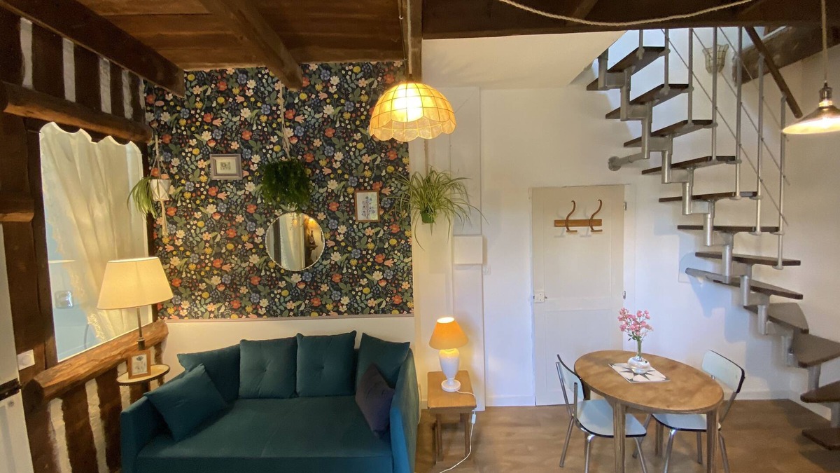 Lessy Apartment | Charmant Duplex à Lessy