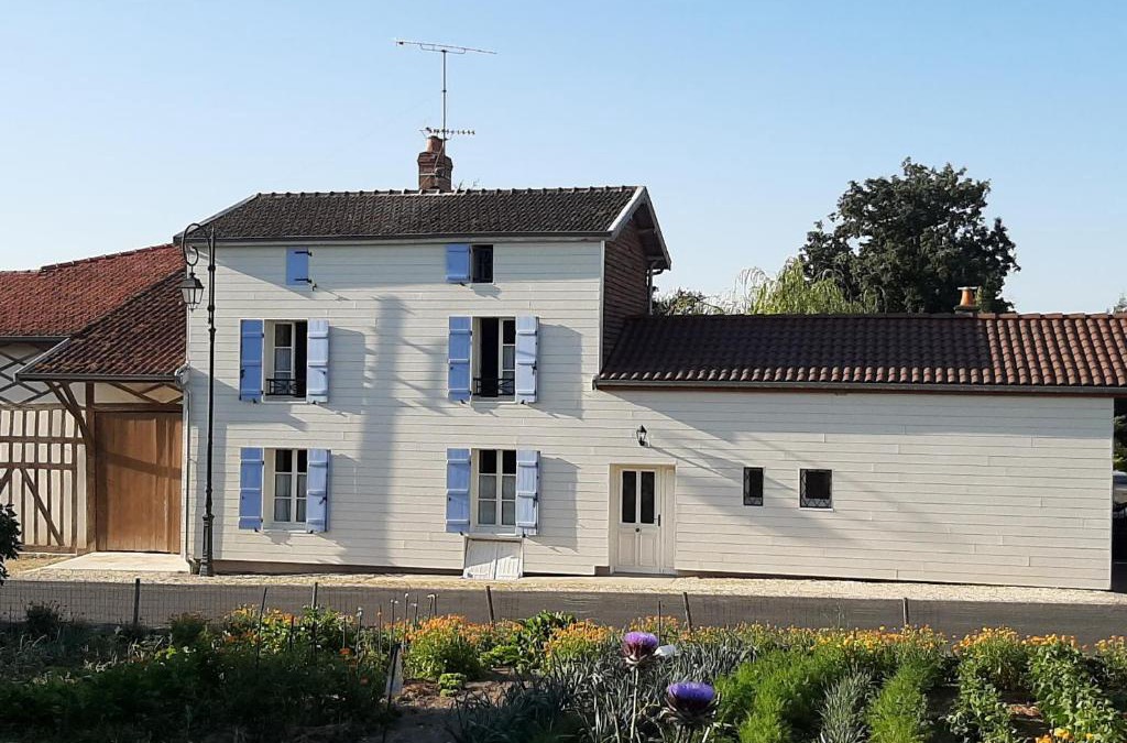 Frampas House | Charmant Gîte à Pans de Bois près du Lac du Der – Jardin Privatif et Activités Nautiques - FR-1-611-16