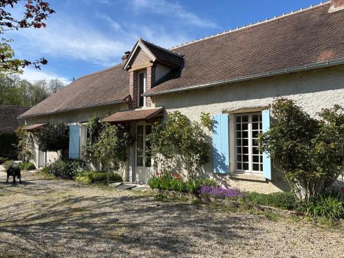 Champignelles House | Charmant gîte arboré