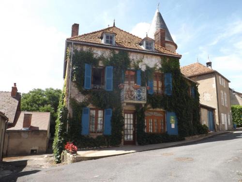 Billy House | Charmant gîte près d'un château avec jardin, terrasse, parking et WiFi, à 14 km de Vichy - FR-1-489-1