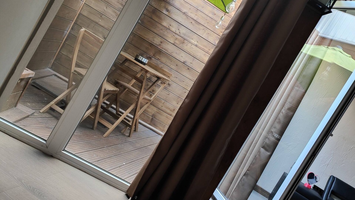 Bergues Apartment | Charmant Hébergement Avec Jaccuzi et Sauna Privatif