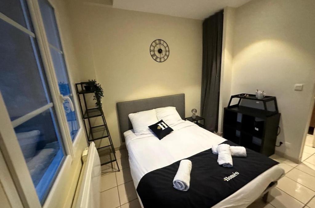 La Fuye-Velpeau Apartment | CHARMANT Studio 100 M Gare
