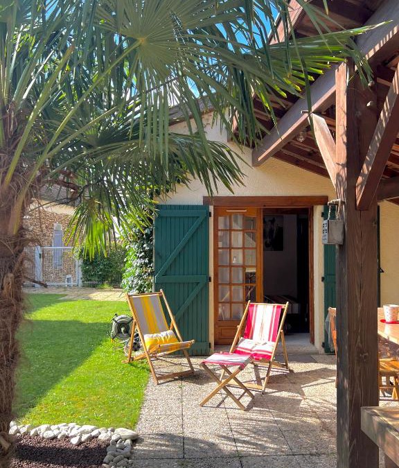 Tilh House | Charmant Studio 25 m² avec mezzanine et piscine