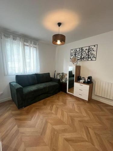 Bagneux Apartment | Charmant Studio aux portes de Paris