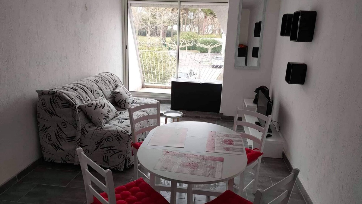 La Petite Motte Apartment | Charmant Studio A LA MER