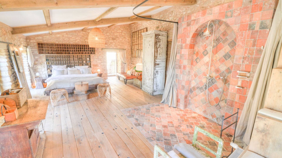 La Capelle-et-Masmolene House | Charmante et Authentique Maison de Village Avec une Belle Décoration