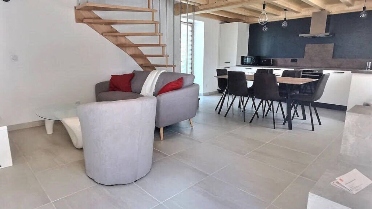 Entremont-le-Vieux House | Charmante maison au désert d'Entremont