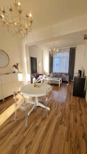 Cambrai Apartment | Charmante maison familiale