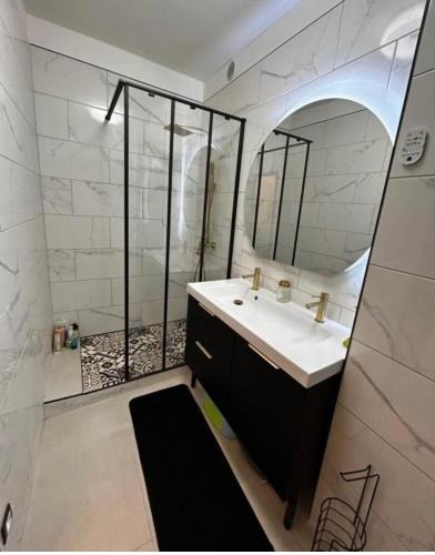 Coursan House | Charmante Maison T3 avec extérieur