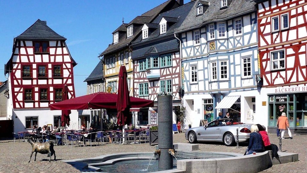 Bad Camberg Apartment | Charmante Suite für Entspannte Tage