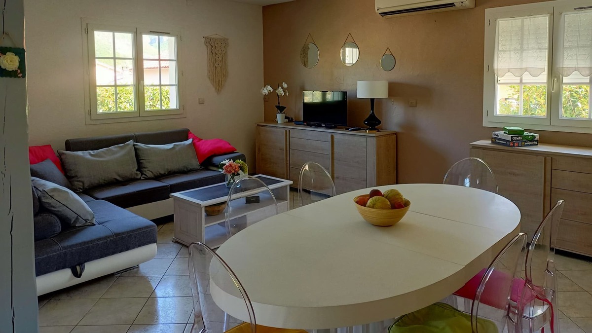 Aguessac House | Charmante Villa Avec Piscine Aguessac - 5mn de la Rivière - Millau - sud Aveyron