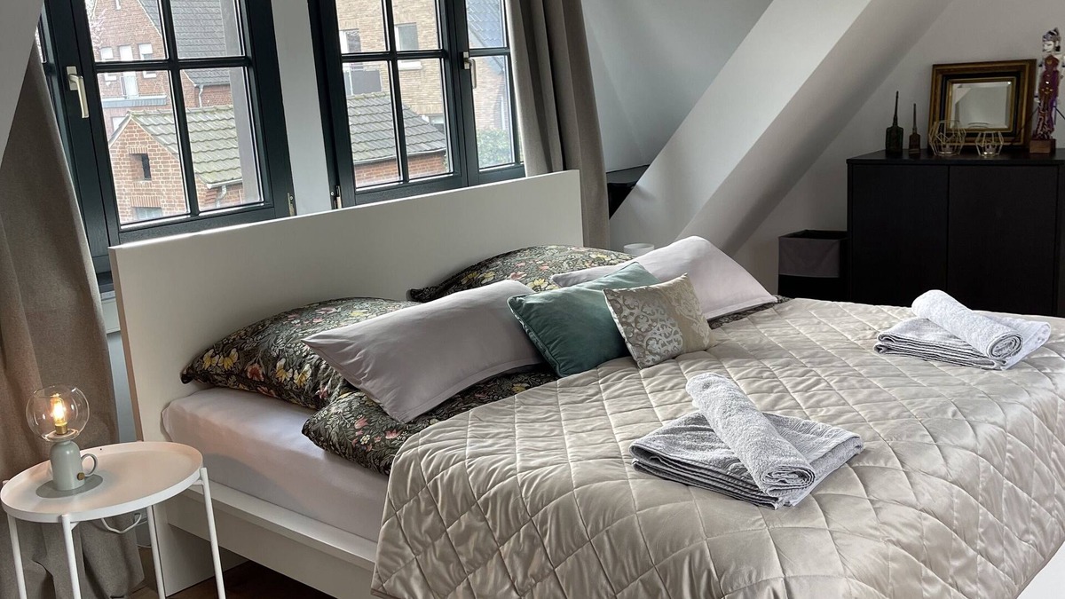 Neukirchen-Vluyn Apartment | Charmante Wohnung im Idyllischen Hinterhof - Zentral Gelegen
