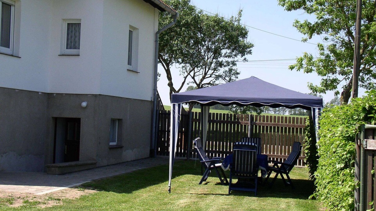 Kroepelin Apartment | Charmantes Apartment in Jennewitz, in Ostseenähe