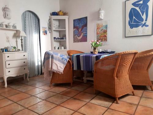 Collioure Apartment | CHARME a 20 m de la plage centre village
