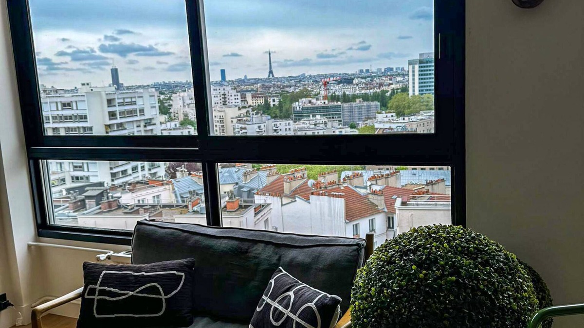 Quartier de Becon Apartment | Charme Parisien, Vue sur Tour Eiffel