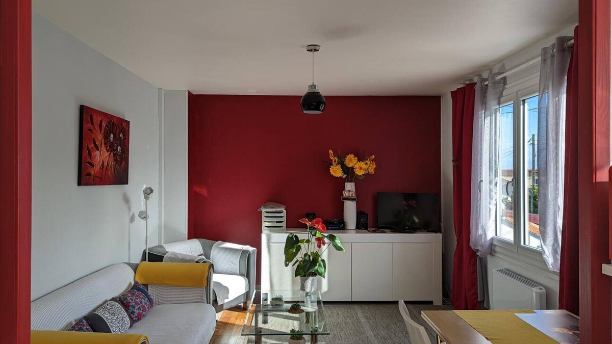 Barbezieux-Saint-Hilaire Apartment | Charming Apartment with Terrace, Garden, and Bikes Near Jonzac Spas
