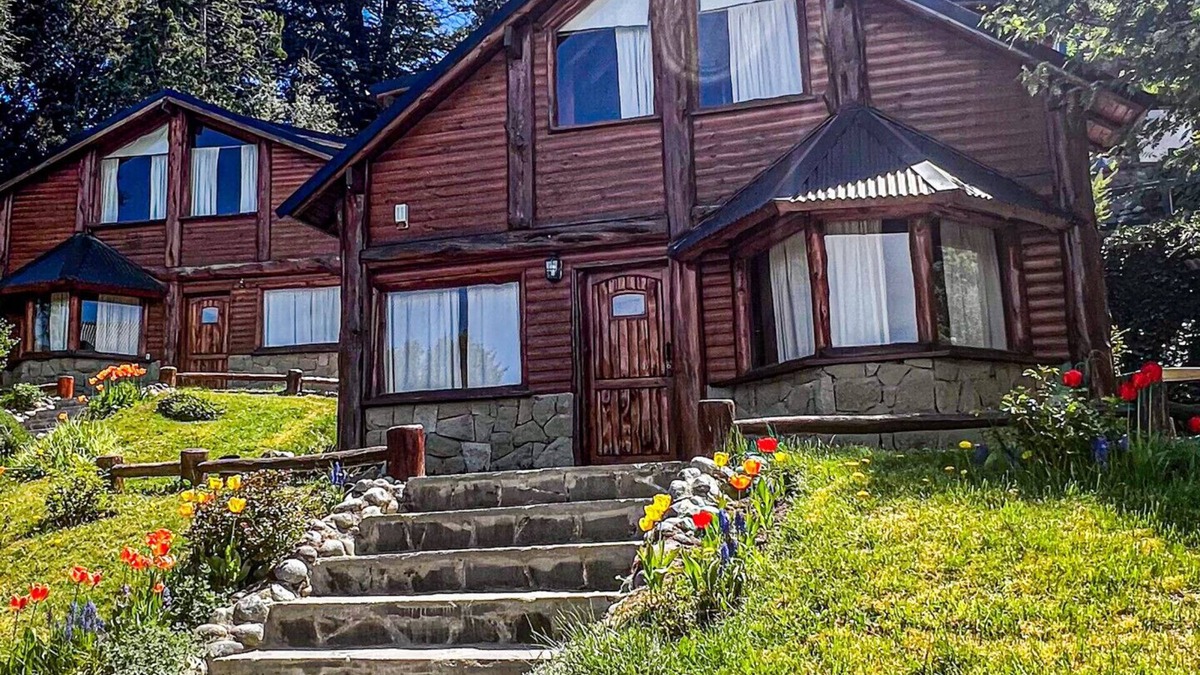 Llao Llao Cabin | Charming cabin in Bariloche, near the lakes and Puerto Pañuelos.