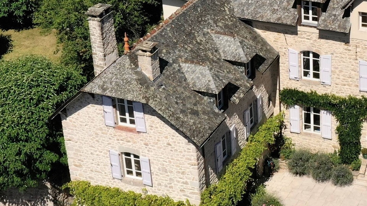 Entraygues-sur-Truyere House | Charming cottage, 3 bedrooms, with garden
