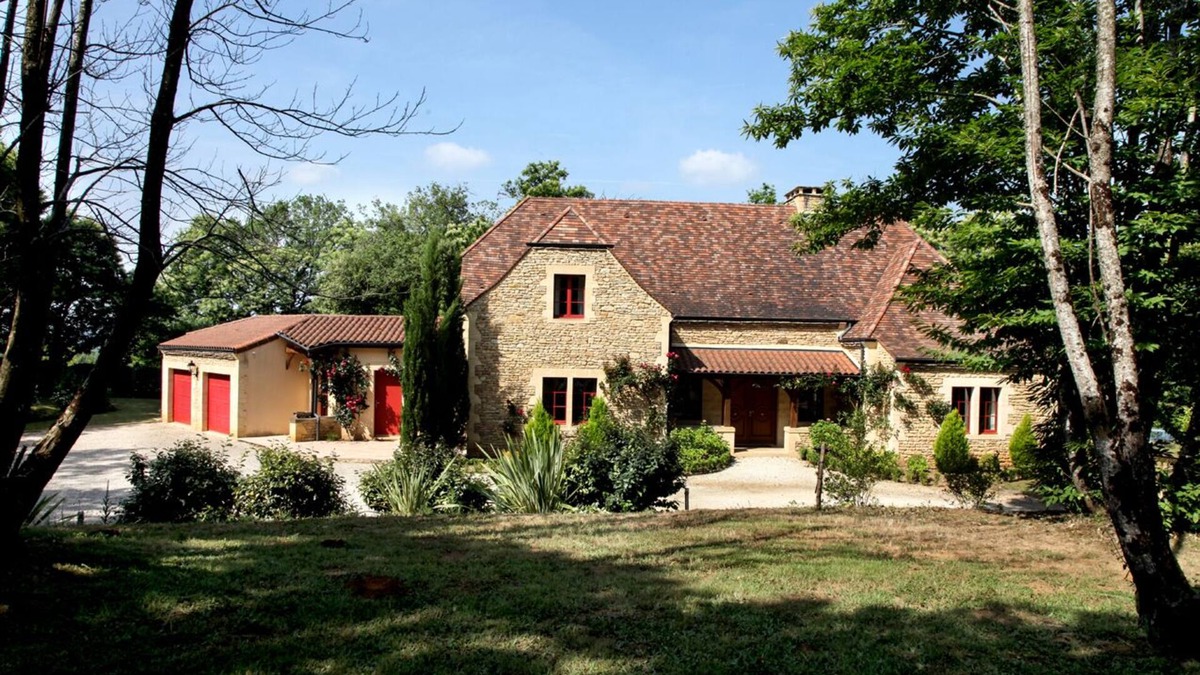 Saint-Crepin-et-Carlucet House | Charming 5-Bedroom/5-Bathroom French Countryside Retreat near Sarlat-La-Canéda