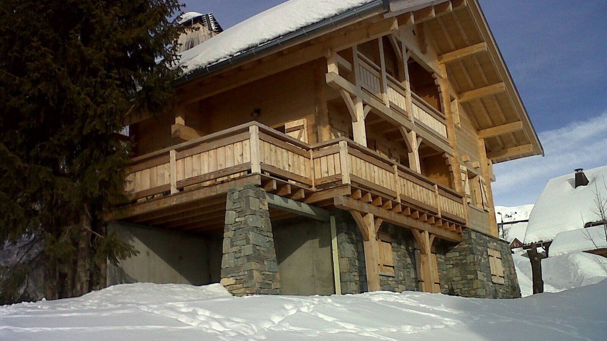 Montgellafrey Ski Chalet | CHARMING COTTAGE NEW CLASS 4 * SAINT FRANCOIS (YOU OCCUPY ALL THE CHALET