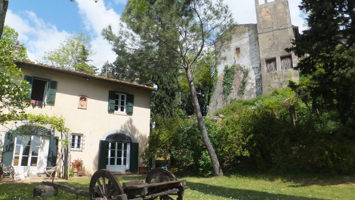 Montespertoli House | Charming ancient farm house in Chianti