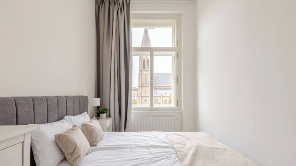 Vinohrady Apartment | Charming 1-bedroom apartment in enchanting Prague with WiFi