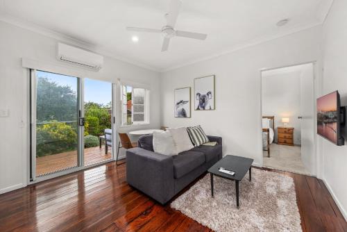 Bald Hills House | Charming 1-Bed Cottage with Garden Retreat