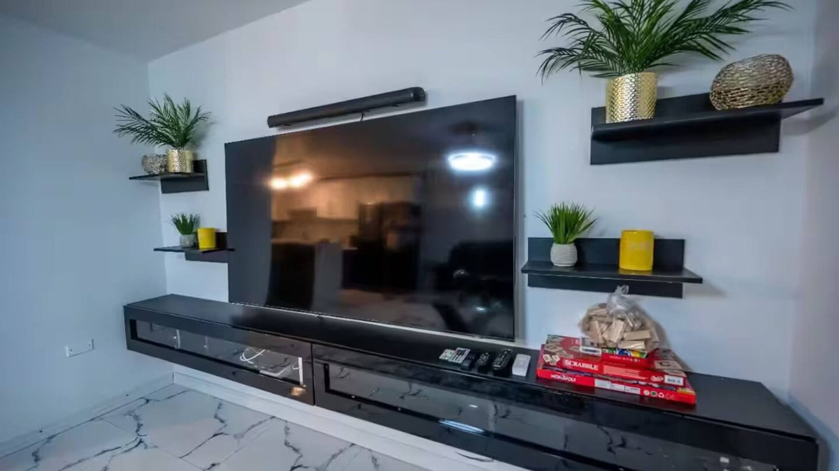 St.Bran's Burg Apartment | Charming 1-bedroom apartment in fabulous St.Bran's Burg with AC
