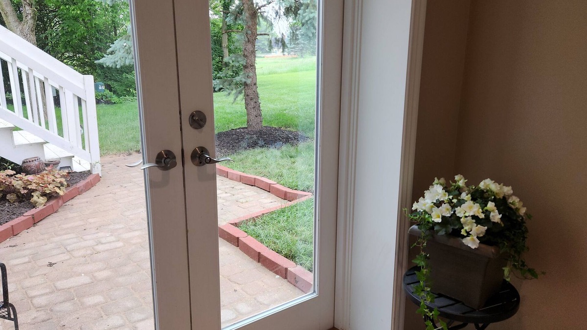 Powell House | Charming 1-bedroom 2 baths in lovely Powell with a private entrance