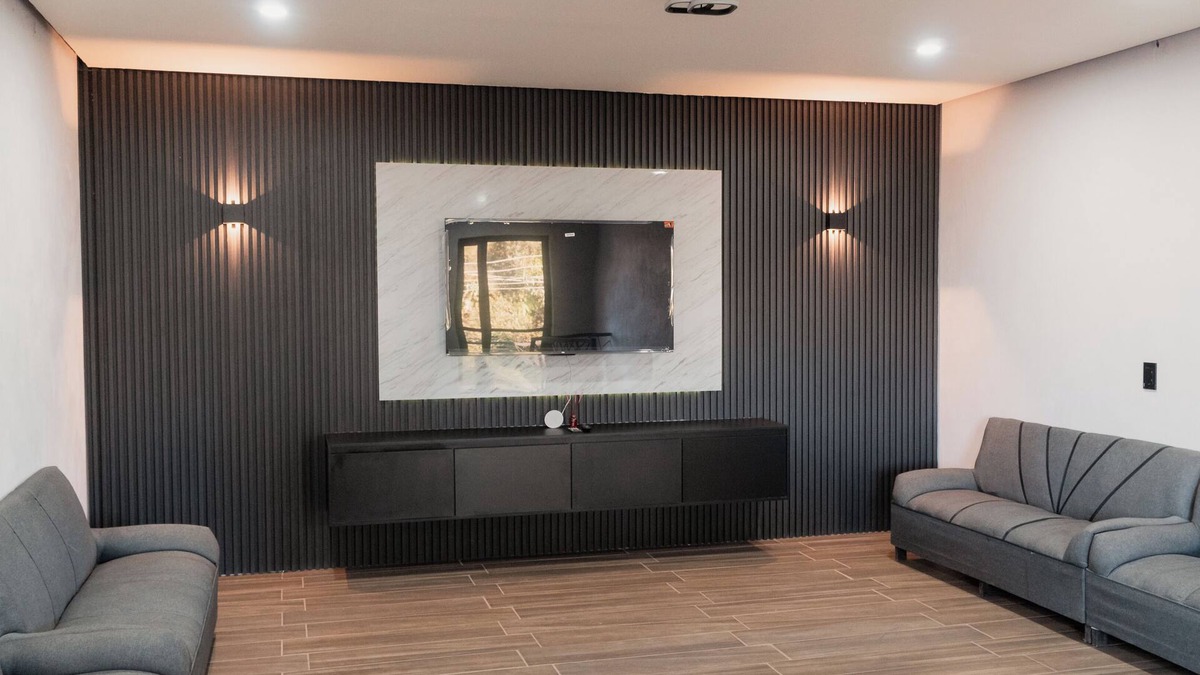El Arenal Apartment | Charming 1-bedroom apartment in delightful El Arenal with WiFi