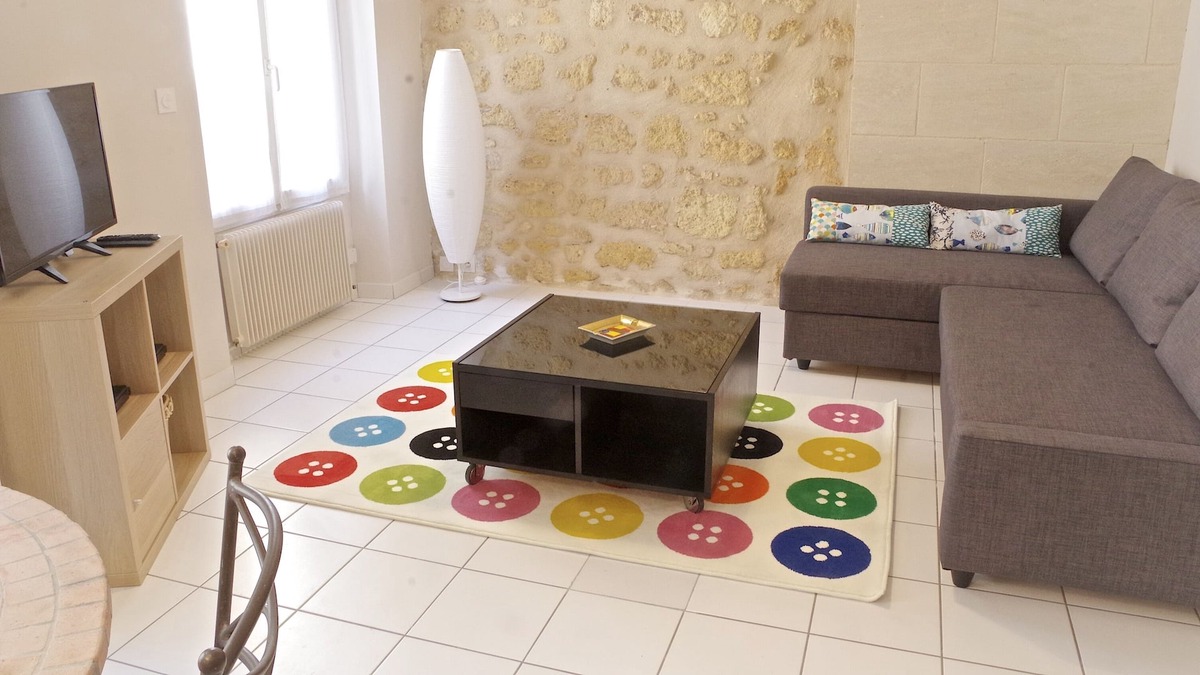 Grand Parc-Paul Doumer Apartment | Charming 1 bedroom apartment in the Chartrons