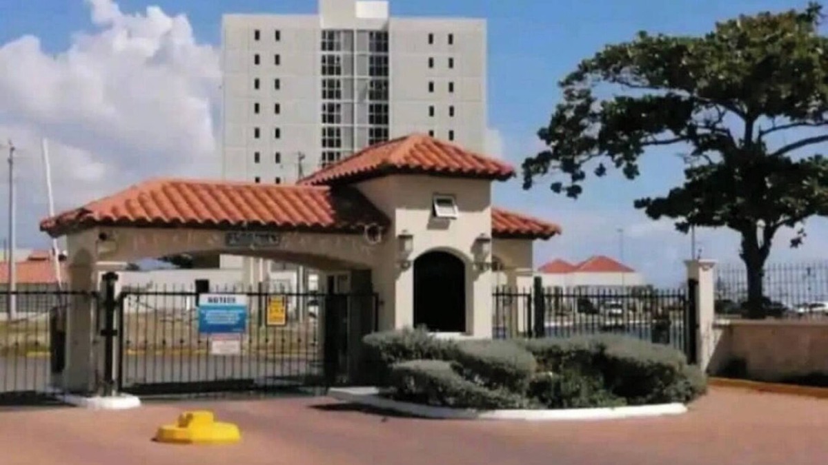 Portmore Apartment | Charming 1-bedroom apartment in wonderful Portmore with AC, WiFi