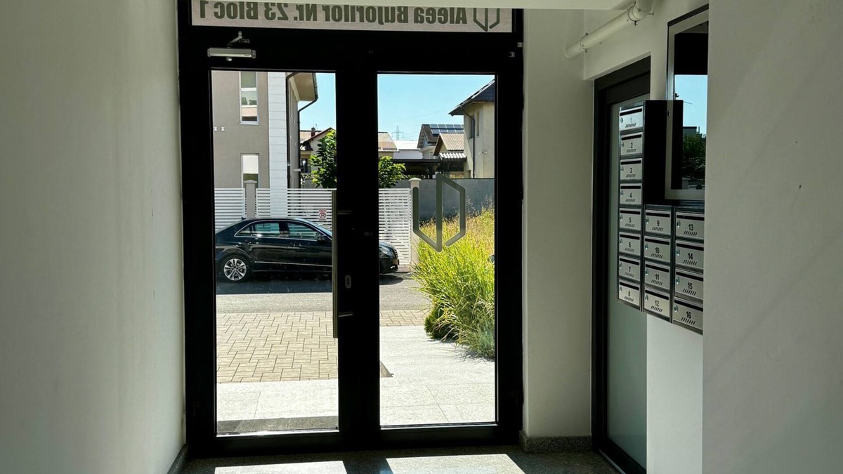 Blejoi Apartment | Charming 1-bedroom apartment in serene Ploiesti with WiFi, AC