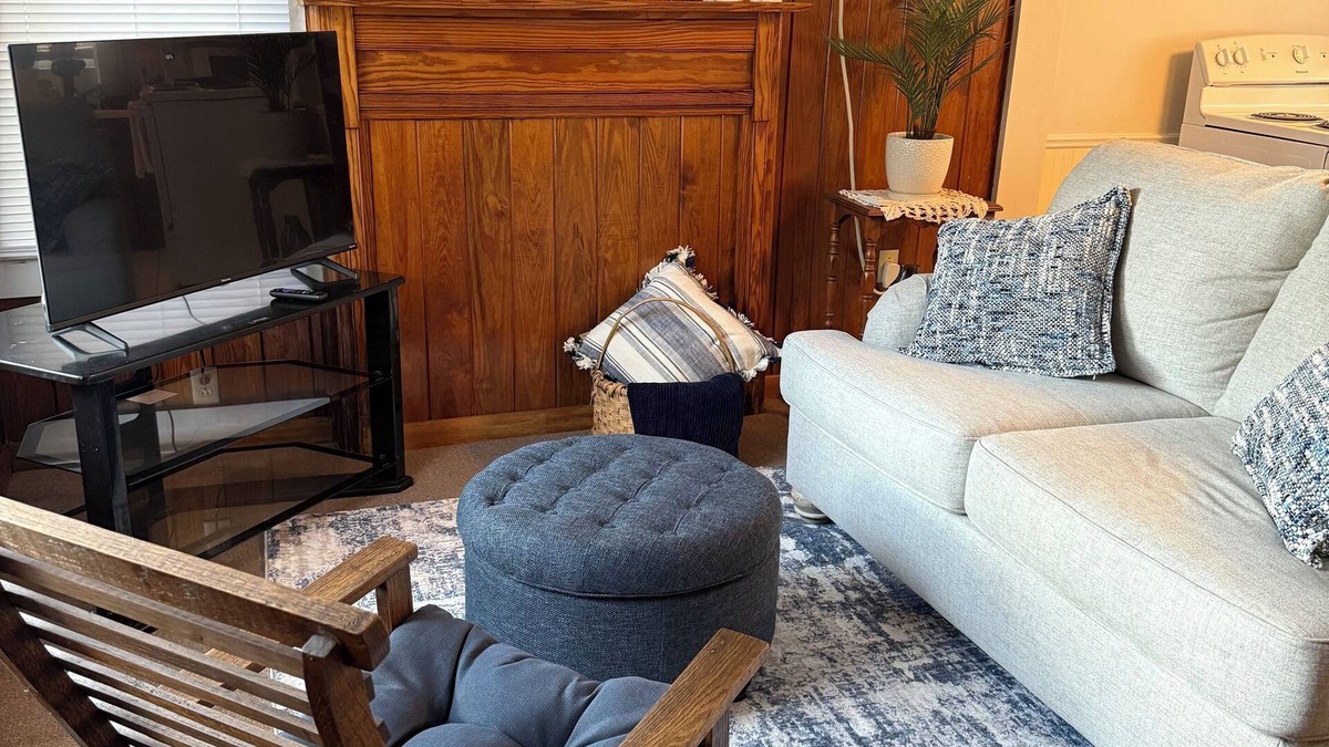 Bogalusa Apartment | Charming 1-bedroom apartment in Heart of Bogalusa, Sleeps 2