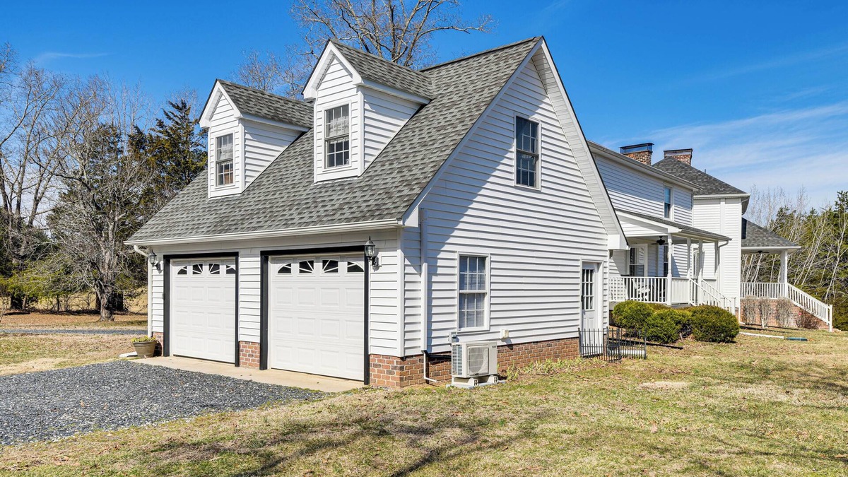 Andersonville Apartment | Charming 1-bedroom apartment with AC, WiFi in serene Dillwyn countryside