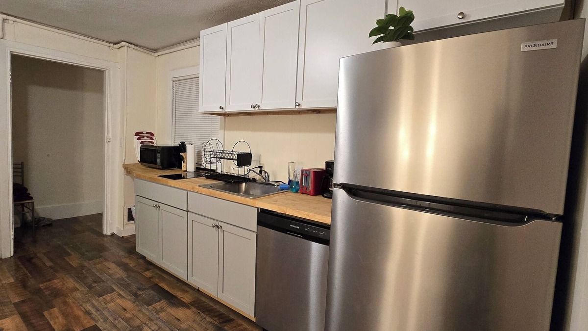 Malden Apartment | Charming 1-bedroom apartment in lovely Malden
