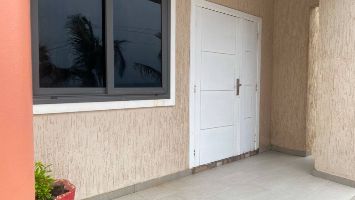 Kokomlemle Apartment | Charming 1-bedroom apartment in Accra