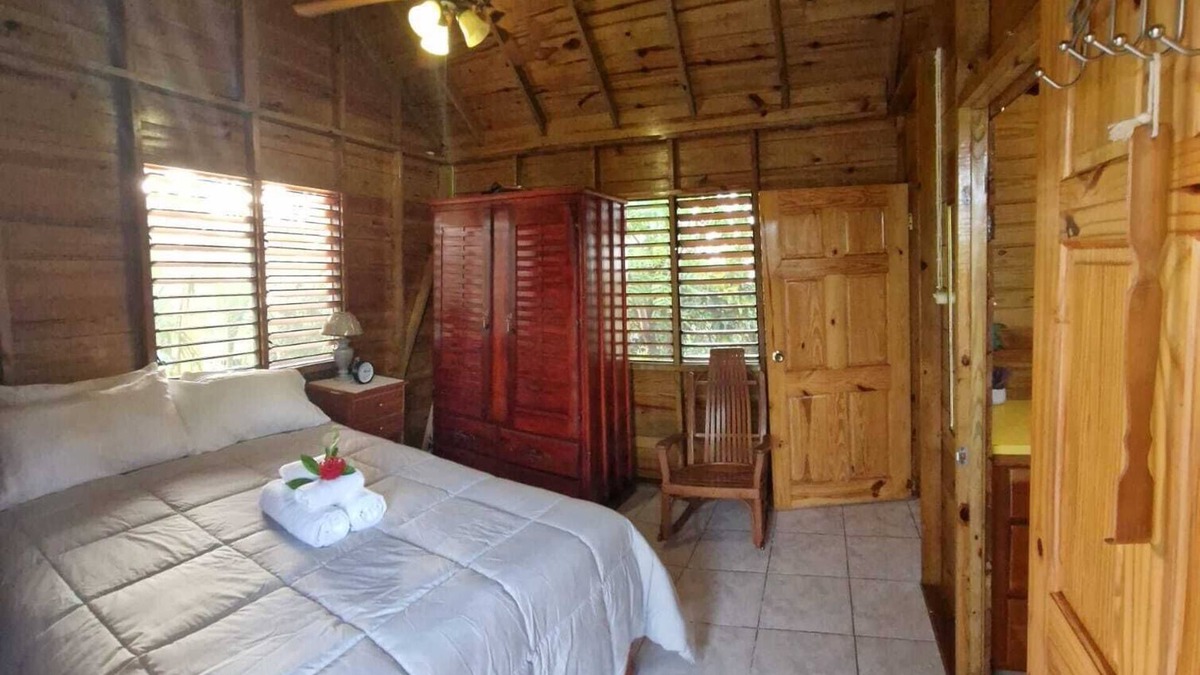 Negril Cabin | Charming 1-bedroom cabin in gorgeous Negril. 5 min drive from the beach.