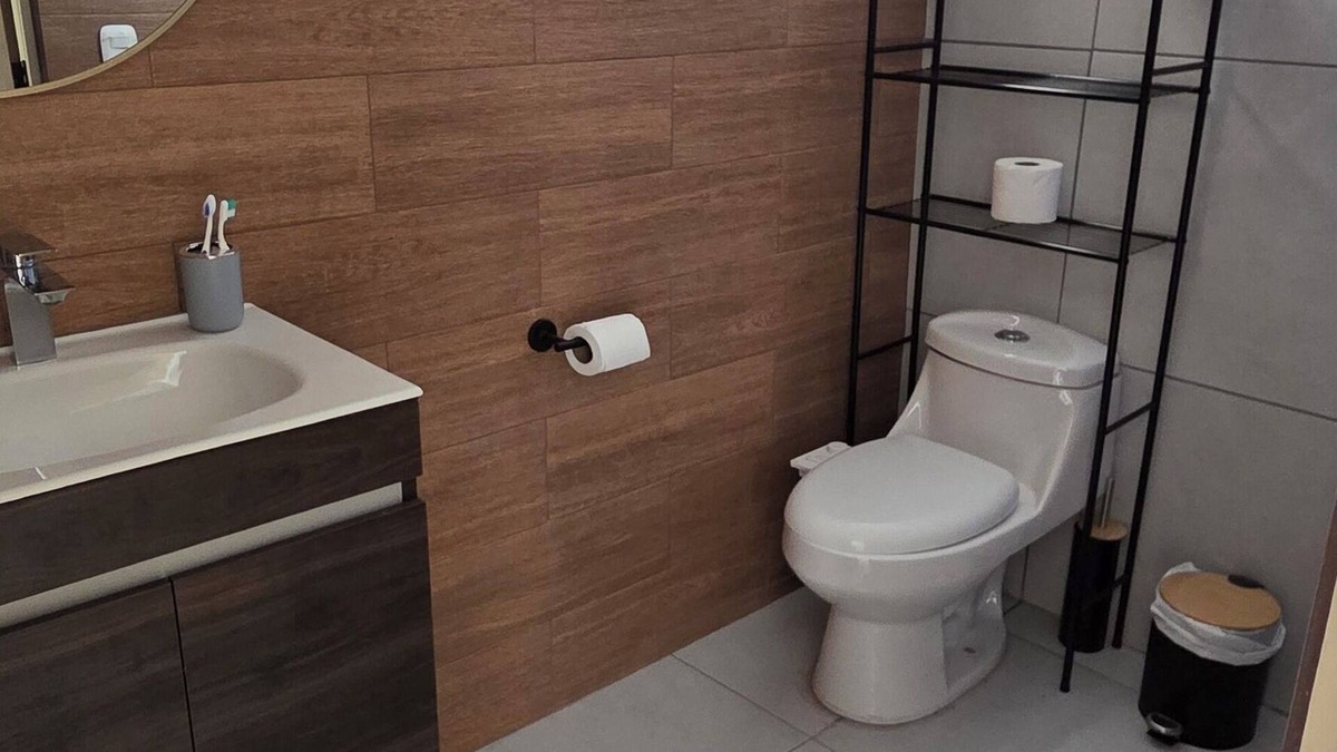 San Luis Talpa House | Charming 1-bedroom house with WiFi, AC in peaceful Las Flores