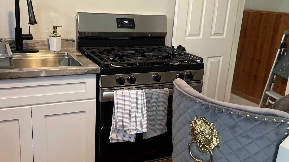 Orchard Park House | Charming 1-bedroom house in fabulous Hamburg