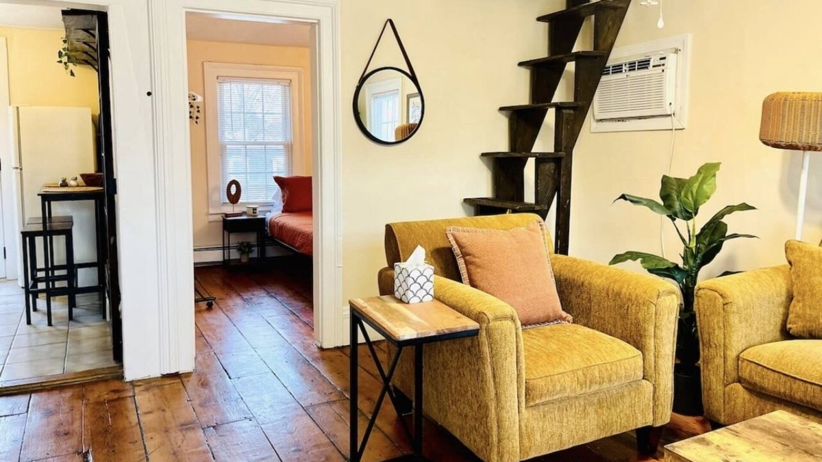 Nyack Apartment | Charming 1 Bedroom in the middle of downtown Nyack