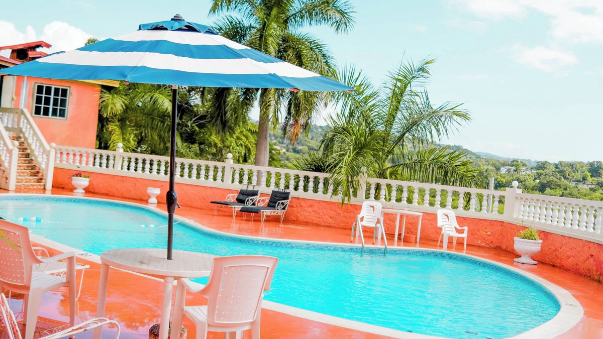 Montego Bay Cottage | Charming 1-bedroom cottage with WiFi, AC in beautiful Montego Bay