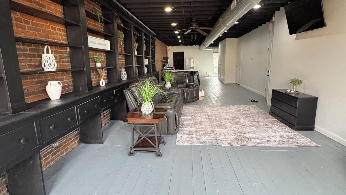 Hannibal House | Charming 1-bedroom loft in downtown Hannibal