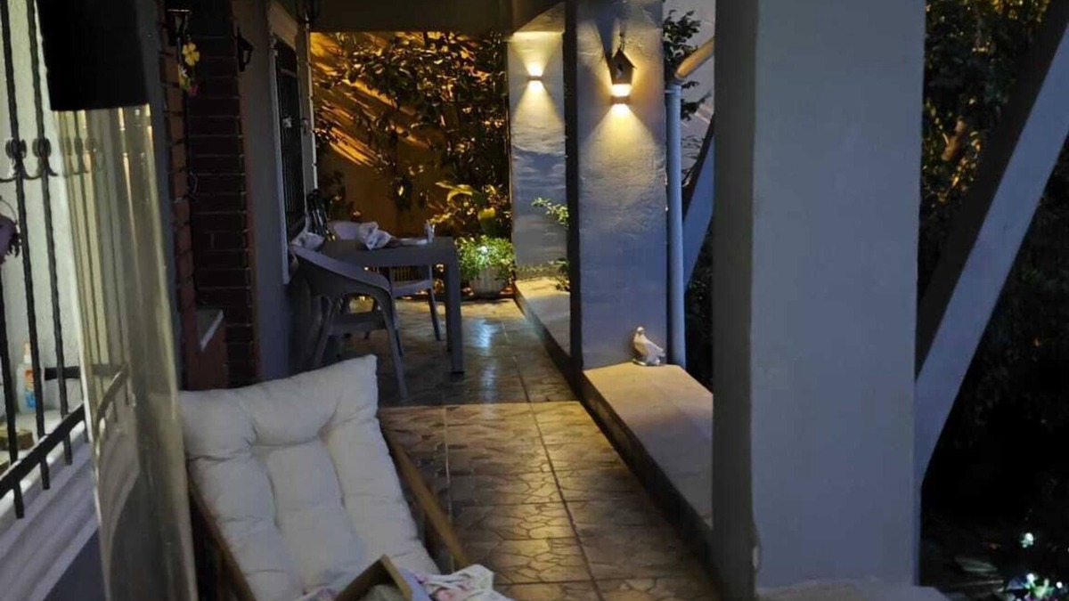 Inegeul Villa | Charming 1-bedroom villa with WiFi and AC in amazing Istanbul